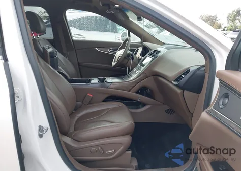 2017 Lincoln Mkx Reserve z USA, uszkodzony, nr VIN 2LMPJ6LP6HBL52856